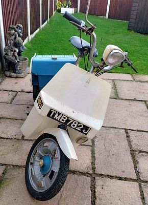 Ariel Three TMB 782J