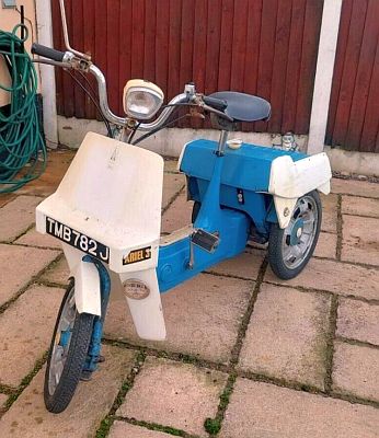 Ariel Three TMB 782J