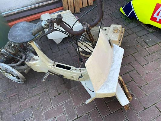 Ariel Three TVR 741K