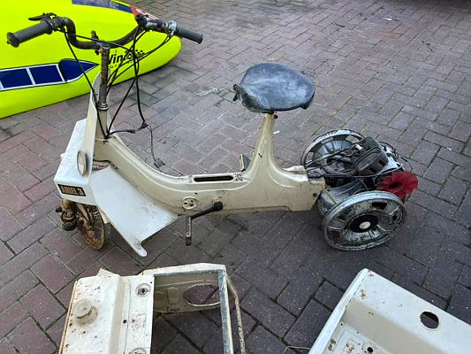 Ariel Three TVR 741K