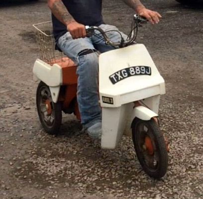 Ariel Three TXG 889J