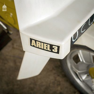 Ariel Three UCU 300L