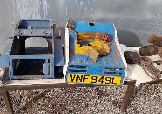 Ariel Three VNF 949L