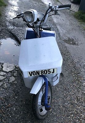 Ariel Three VON 805J