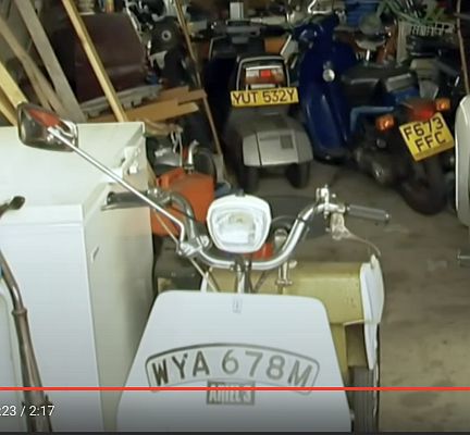 Ariel Three WYA 678M