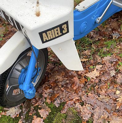 Ariel Three XAM 31K