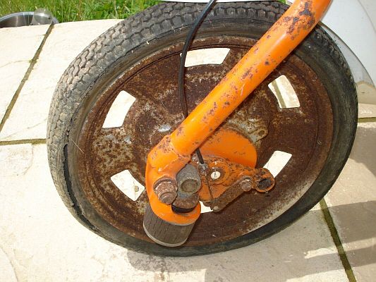 Ariel Three XWO 819J