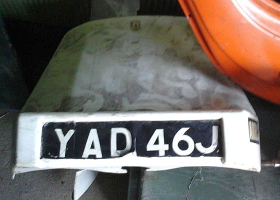 Ariel Three YAD 46J