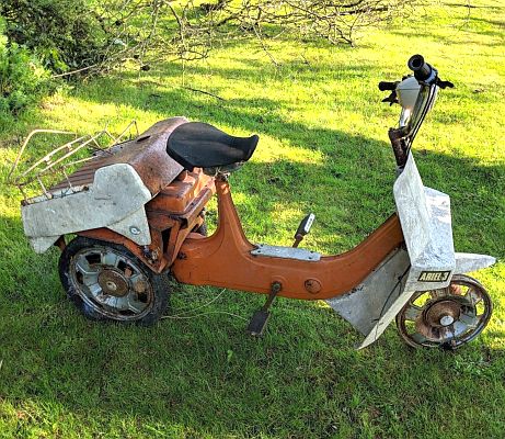 Ariel Three YFH 746M