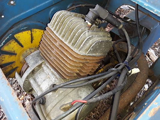 Ariel Three G 556 (USA)